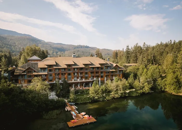 Nita Lake Lodge